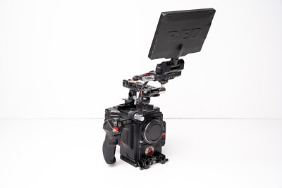 RED DSMC2 EPIC-W HELIUM 8K S35 - w/ Travel Case & Accessories | eBay