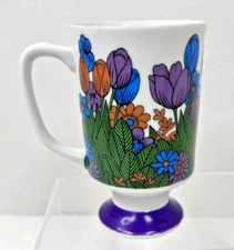 Vintage Royal Crown Arnart Smug Mug MCM Pedestal 60’s Tulips Flower Power