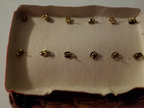 1980s Christmas Earring Assortment 6 Pairs Pierced Ears Santa Mrs Snowman Bells - Picture 2 of 3