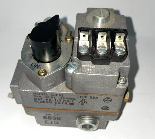 WHITE- RODGERS 36C03-300 1/2" X 3/4" 24V GAS VALVE 230000 BTU CAP