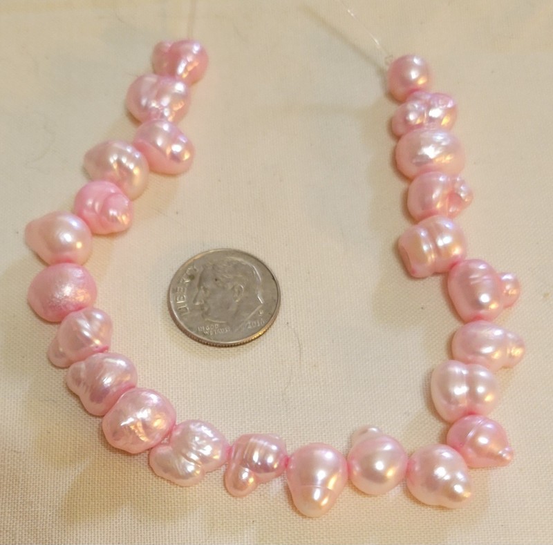 L933 12mm dyed freshwater potato pearls. Will combine to save on shipping 