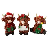 Realistic Highlands Cow Animal Figurines Resins Animal Statue Ornament For Table