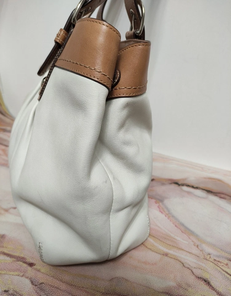 Coach F13733 Soho слоновой кости плиссированные кожи большая наплечная сумка с короткими ручками - Изображение 3 из 4