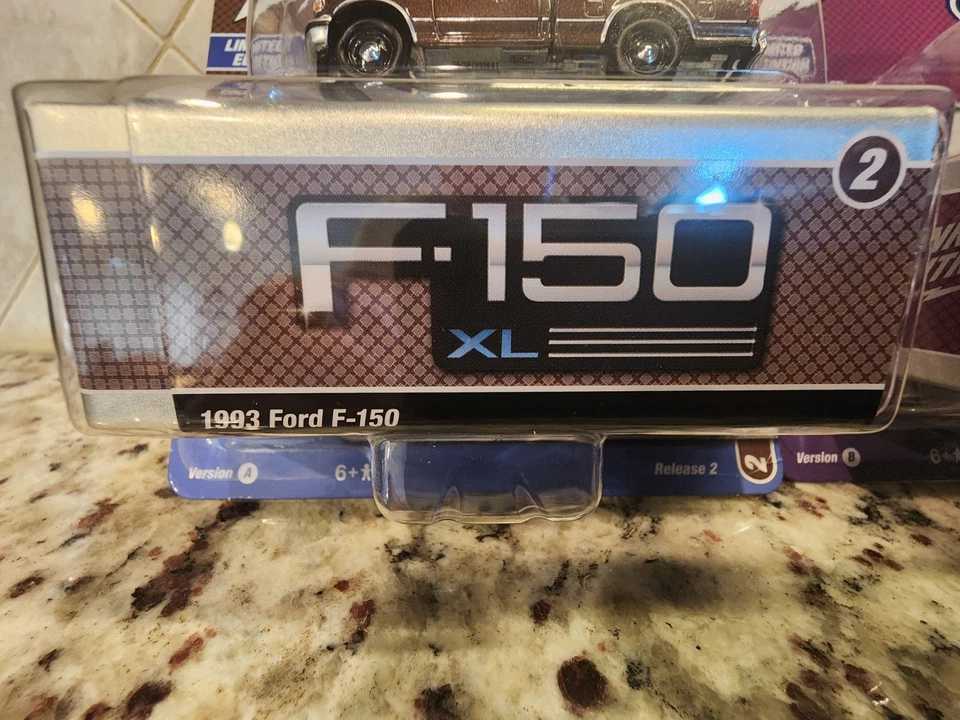 NEW 2025 JOHNNY LIGHTNING STORAGE TIN VERSION A & B 1993 FORD F-150   LOT 2 - Image 3 of 4