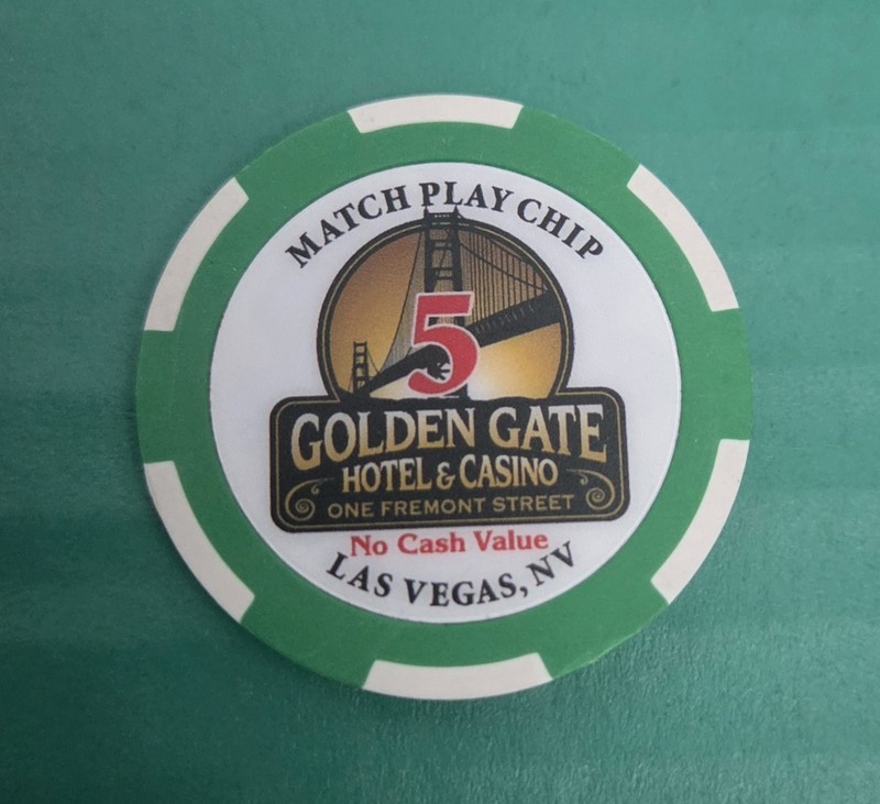 Golden Gate Casino Las Vegas, NV $5 Match Play NCV Casino Chip (Green)