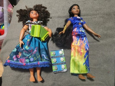 Encanto singende Mirabe & Lsabella 2x Puppen, mit extra neuen Batterien