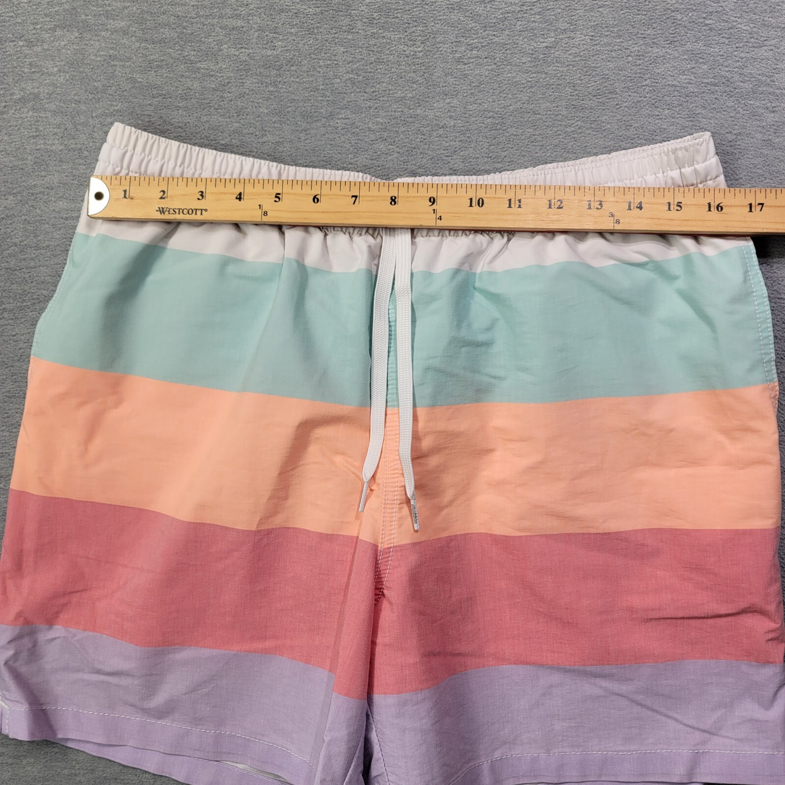 Chubbies Swim Shorts Mens XL Multicolor Striped Lined Drawstring Beach Trunks