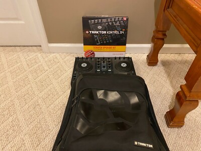 Used Kontrol S2 / Rare Trolley Bag- Kontrol s4 vinyl package (unused). 