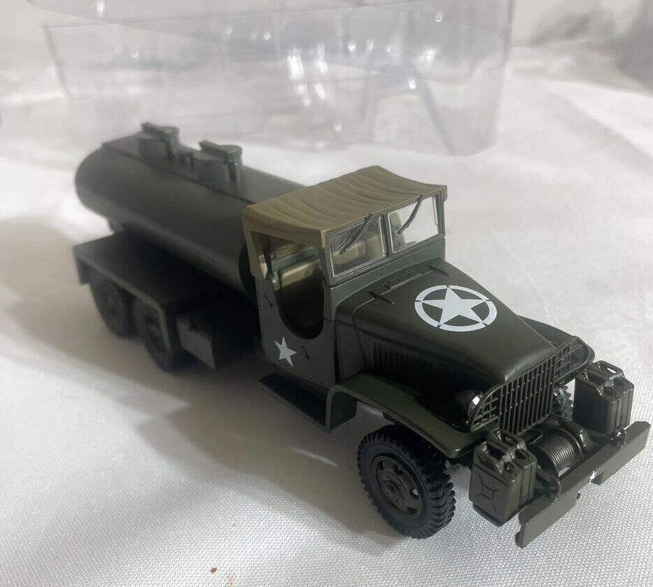 Picture 1 of 6