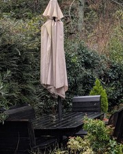 6-8 seater solid wooden outdoor garden dining with large Parasol and stand. 