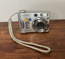 Sony DSC-S90 Silver Cyber Shot Camera Carl Zeiss Lens 4.1 MP FOR PARTS / REPAIR