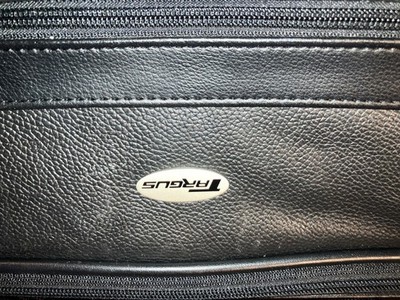 Targus  , NWOT Lap Top / Brief Case Travel Bag , Black Leather , Zipper Closure