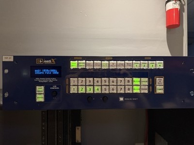Analog Way Di-VentiX DVX8022 Rackmount Video Processor Seamless Switcher PiP