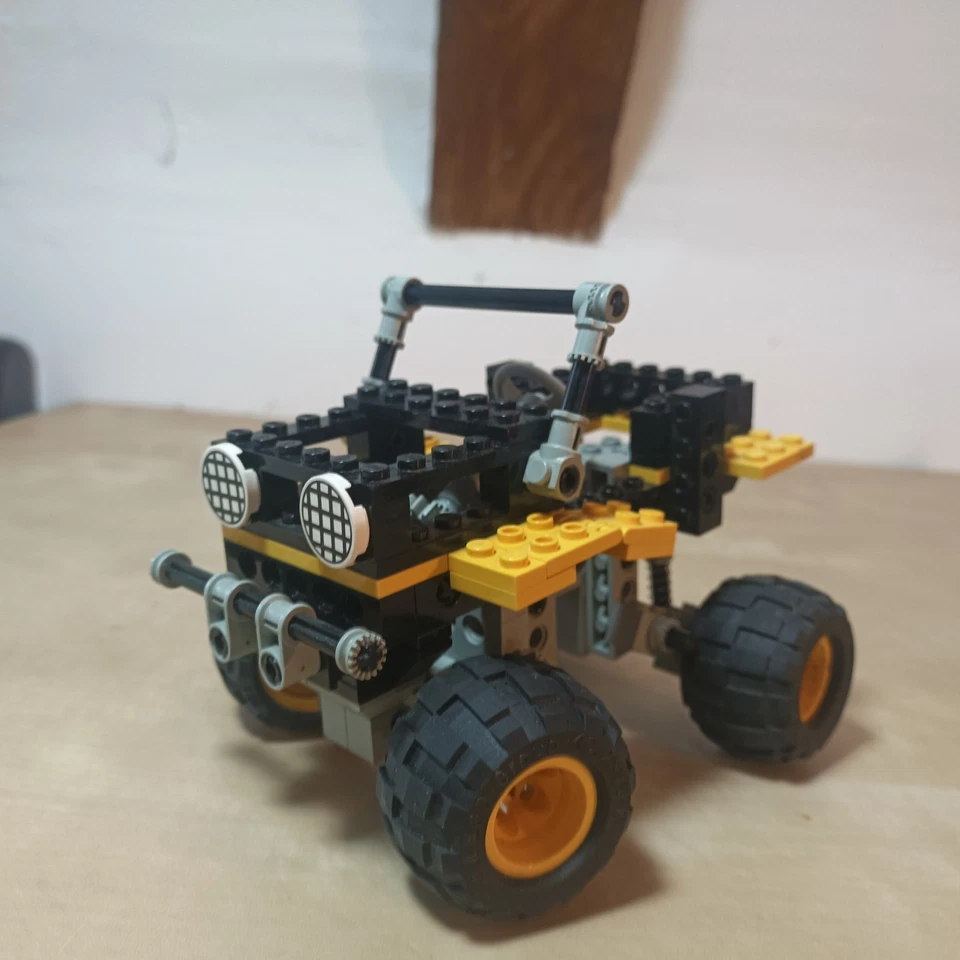 LEGO Technic 8816 Off-Road Rambler, photo 1 of 5