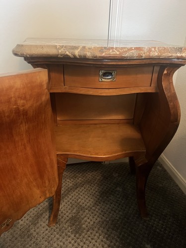 19th Century French Mahogany W/Marble Top Bombay Commodes/Nightstands (pair) - Picture 18 of 22
