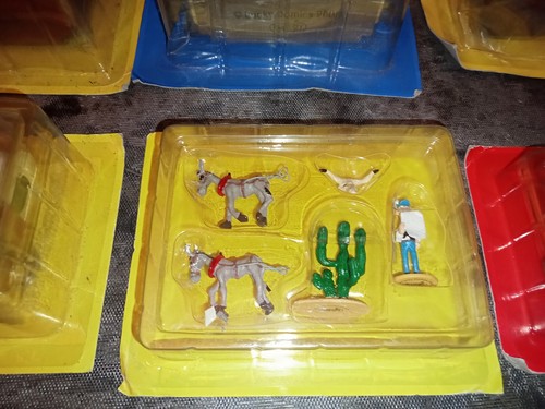 Lot de 12 Figurines et décors ATLAS Lucky Luke - 2008 PLASTOY - Imagen 9 de 14