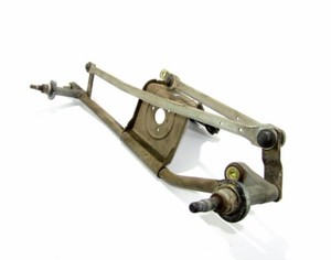 Mercedes VIto W638 Wischergestänge Vorne front windshield wiper mechanism