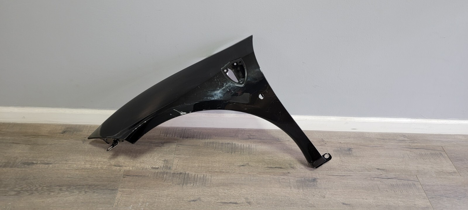 FERRARI 458 ITALIA FRONT LEFT DRIVER SIDE FENDER OEM 84082011