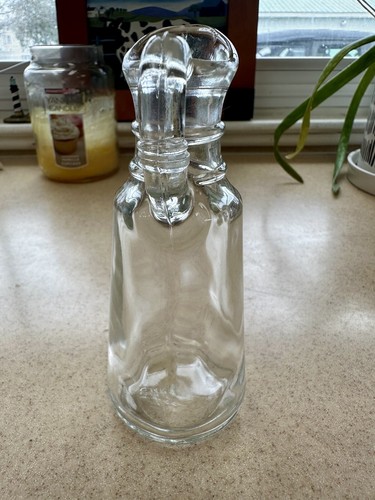 Vintage Glass Anchor Hocking #31 Vinaigrette Decanter Carafe w/out Stoppers - Picture 2 of 6