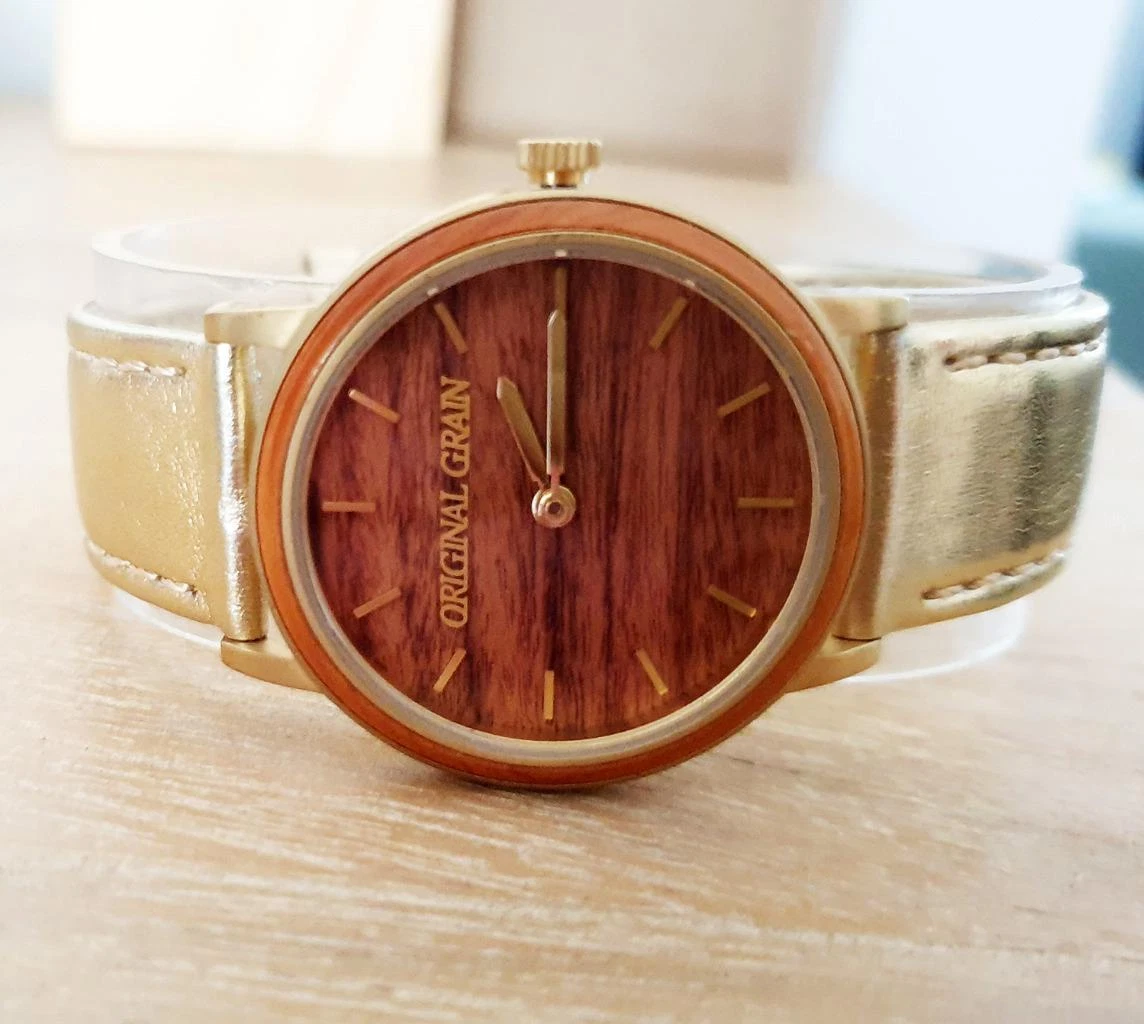 Original Grain Ladies Watch Minimalist Collection GOLD Keepsake Gift Box NEW