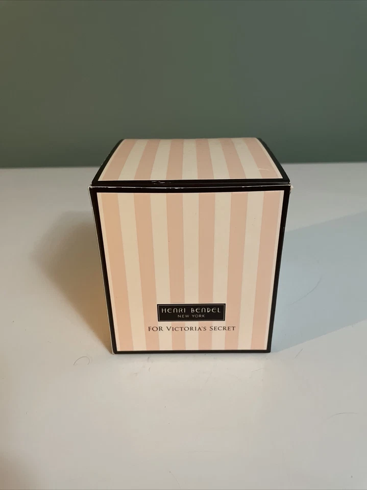 Vela perfumada Victoria's Secret CASHMERE 9,4 OZ sin usar - Se envía en una caja. Foto 3 de 4