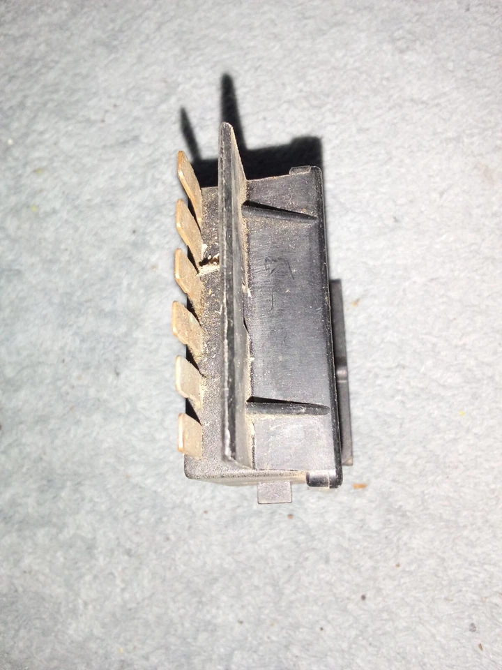 Interruptor de faro Pontiac Firebird 1982-1985 transmisión automática luz principal OEM Foto 3 de 4