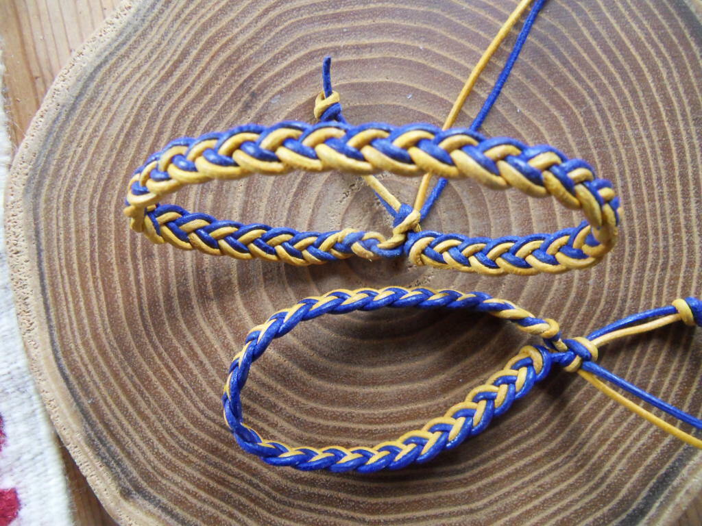 UKRAINE Solidaritäts LEDERARMBAND GEFLOCHTEN Armband Peace Frieden Leder LOVE