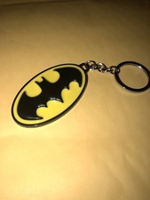 BATMAN LOGO Raised Detail Classic DC Comics Full Metal Key chain US SELLER