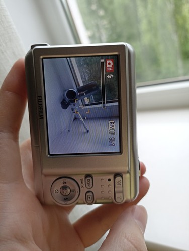 š„Fujifilm FinePix A850 Silver 8.2MP digital compact camera WORKing FULL Set BOX - Picture 2 of 7