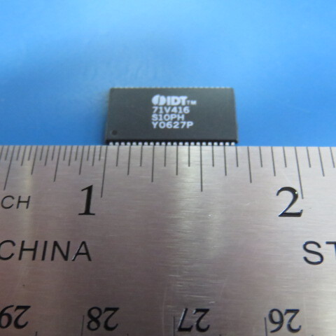 IC SRAM 4MBIT 10NS IS61WV5128BLL-10TLI | Memoria 44TSOP Nuova
