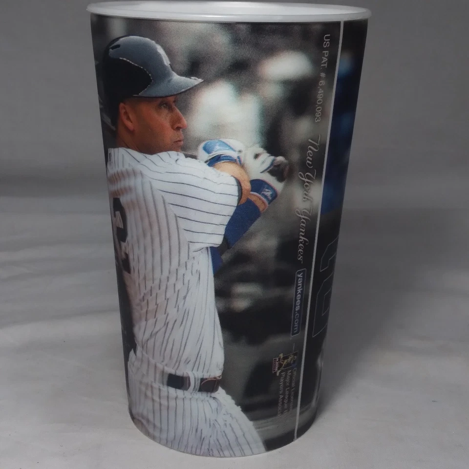 Copo holográfico Jeter #2 Yankees - Imagem 4 de 4
