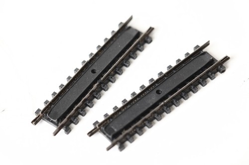 Arnold  Spur N   2 kurze Kontaktgleise  gerade  (330660) | Zustand: Gebraucht