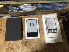 Nook Barnes Noble 1st Edition E Reader BNRV100 White WiFi Used