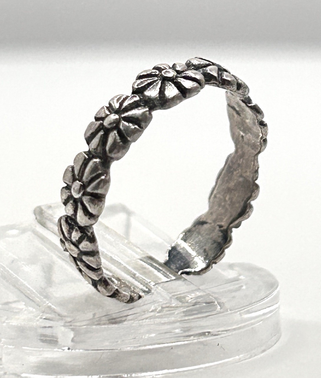 925 Solid Sterling Silver Small Daisy Flowers Uni… - image 1