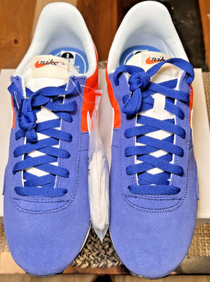 Nike Pre Montreal 17  Men Size 8 Brand New ( Half of Box No TOP) team Orange