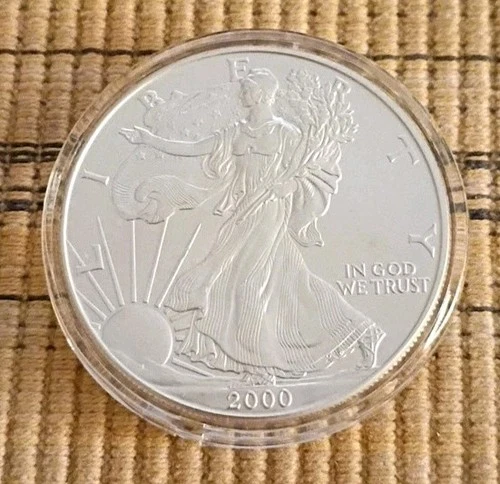 2000 American Silver Eagle 1 oz .999 Fine Silver Coin