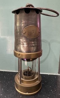 Patterson Gateshead Miners Lamp Tyne B.7 Brass Lamp Good Condition