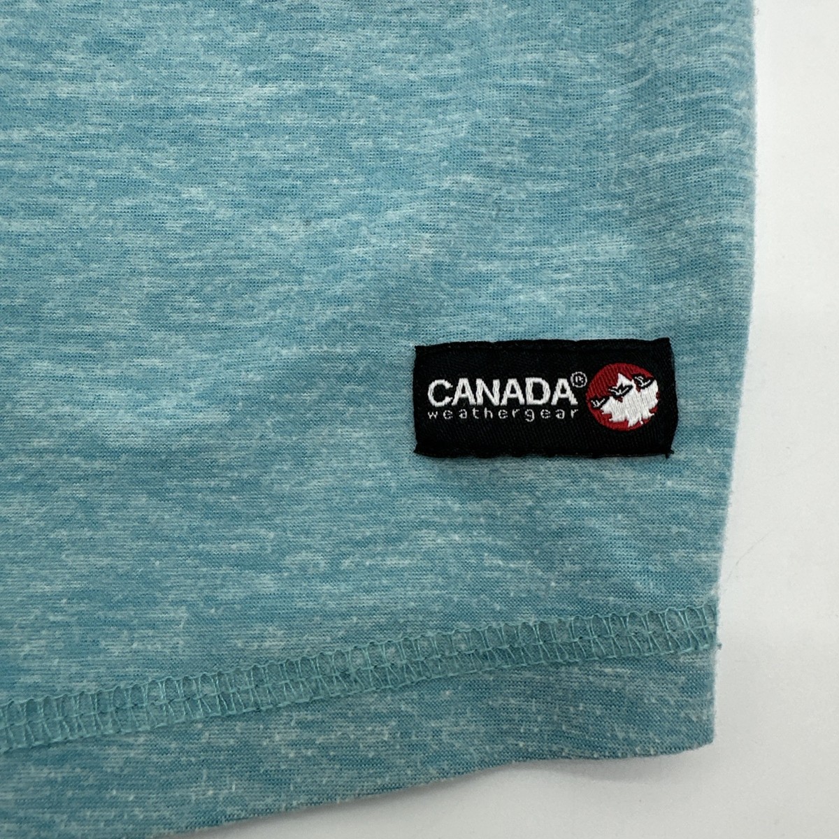 T-shirt rayé Canada Weather Gear à blocs de couleurs – Noir