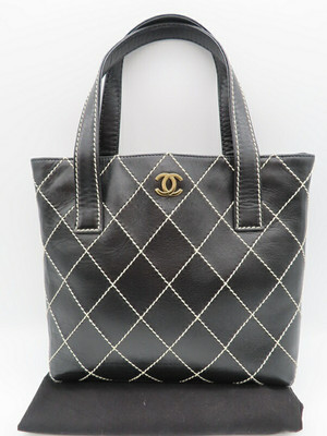 CHANEL A18126 Tote Bag Wild Stitch Black Used Item Good Condition