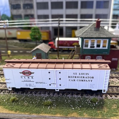 Walthers HO Scale 40' Steel ICE Reefer St. Louis Refrigerator Car #1575 KDs