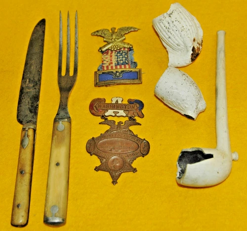 LOT OF MISC CIVIL WAR & Veterans RELICS & Badges