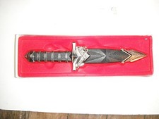 Super Nice 10" Sheathed Dagger 5" blade 440 Stainless Very Sharp