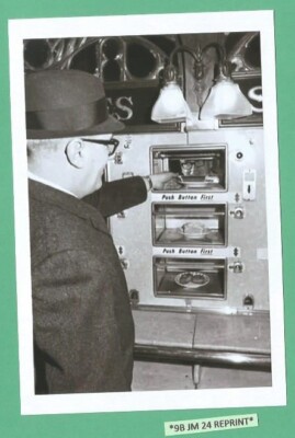 Found PHOTO of Old Horn and Hardart AUTOMAT Best Coffee New York City NY