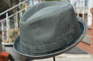 mens stingy brim hats