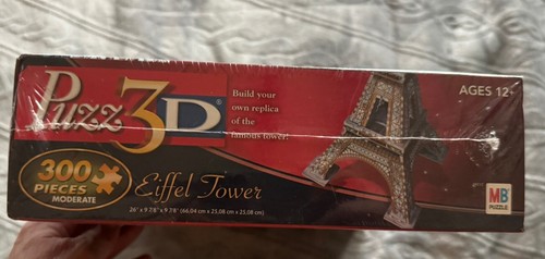 Eiffel Tower 3D Puzzle - 300 Pieces 2 feet tall Hasbro NIB FACTORY SEALED - Picture 4 of 6