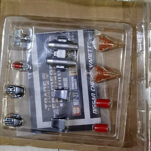 Takara Tomy Transformers Ironhide Masterpiece MP27 6" Robot Action Figure Japan - Image 4 of 4