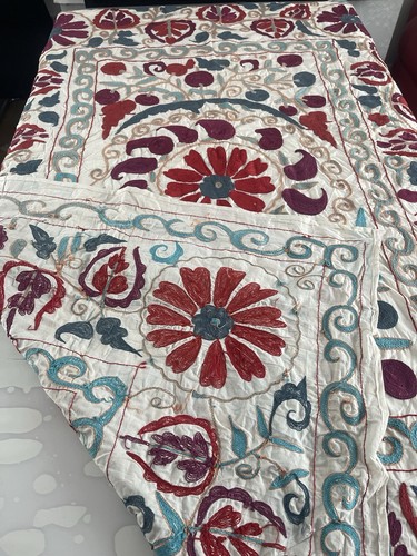Antique Vintage Uzbek Embroidery Suzani Bed Cover Table Cloth Throw. 182x142 - Picture 15 of 18