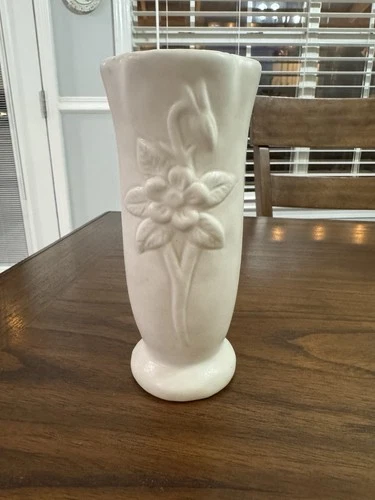 Van Briggle Pottery Vase Columbine Flower White 8.5” Tall Signed 1904