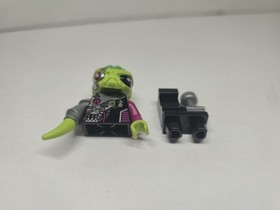 Lego Alien Conquest Cyborg PIRATE VILLAIN Minifigure 7066 Green Minifig Head