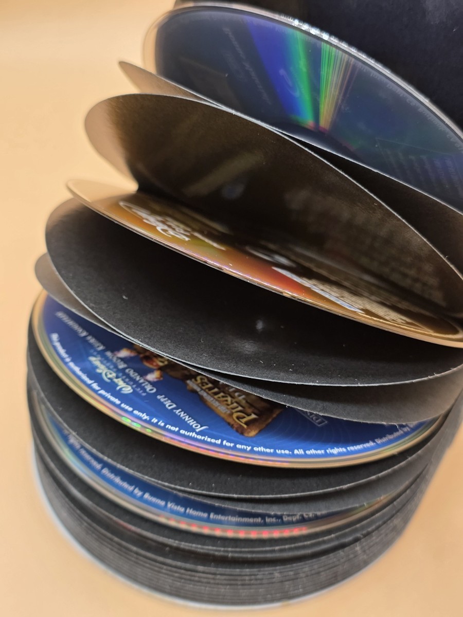 Pirates of the Caribbean: Four-Movie Collection (Blu-ray/DVD